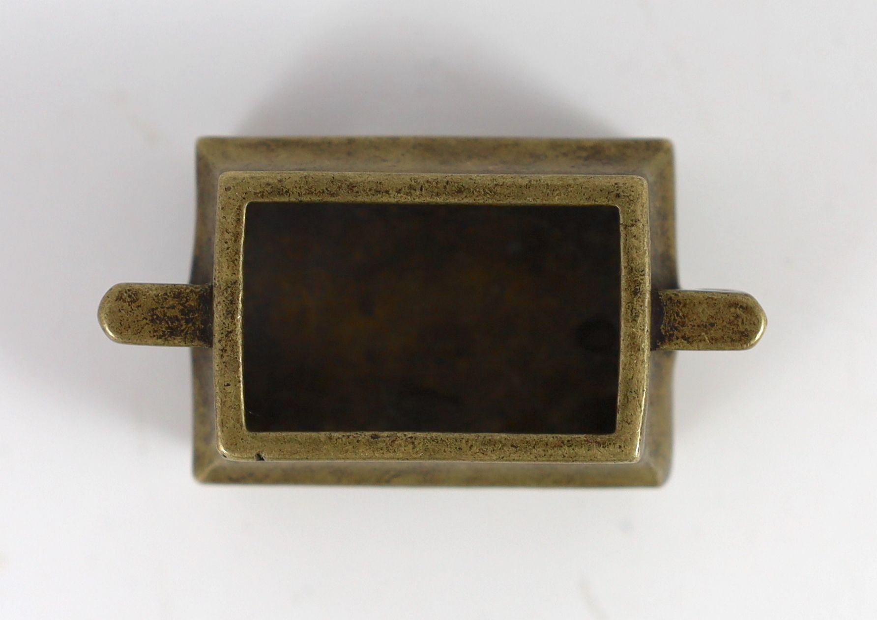 A Chinese miniature bronze censer, fangding, 18th/19th century, 5.6 cm wide